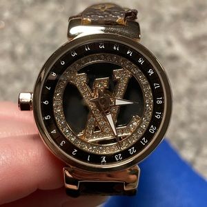LV Pendulum watch